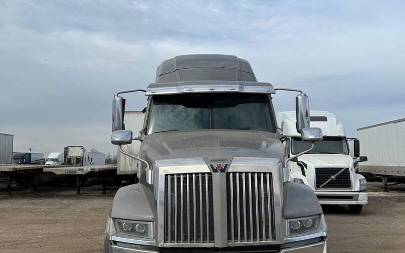 2020 WESTERN STAR 5700xe 505HP