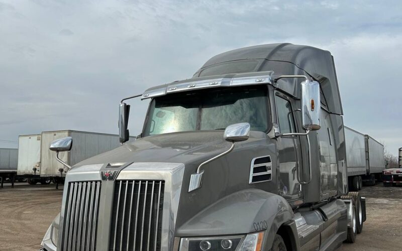 2020 WESTERN STAR 5700xe 505HP
