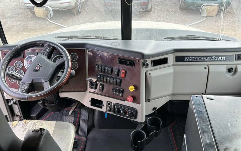 2020 WESTERN STAR 5700xe 505HP